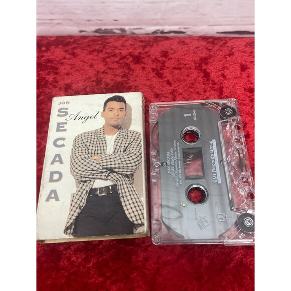 Jon Secada - Angel‎ Cassette Single With Spanish Version Capital Records 1992 - Picture 3 of 4